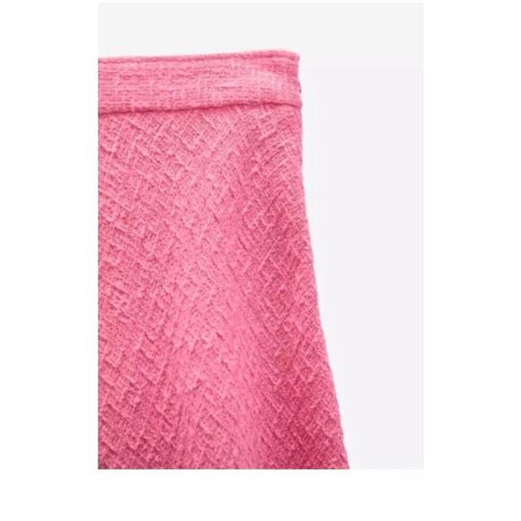 ZARA Barbie Pink Maxi Textured Flared Hem Tweed Skirt Blogger Fav Size XXL - Picture 4 of 9